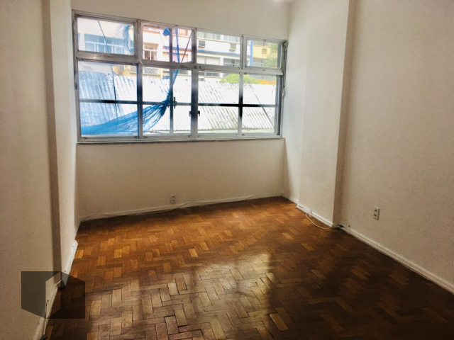 Apartamento para alugar com 3 quartos, 150m² - Foto 7