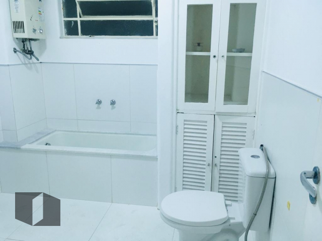 Apartamento para alugar com 3 quartos, 150m² - Foto 13