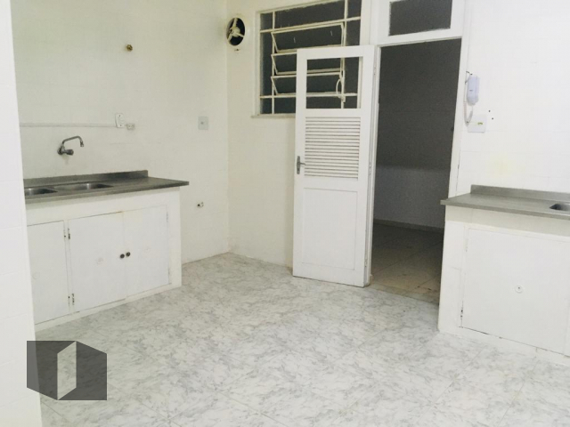 Apartamento para alugar com 3 quartos, 150m² - Foto 15