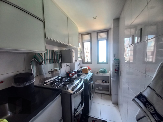 Apartamento à venda com 2 quartos, 100m² - Foto 15