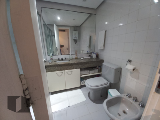 Apartamento à venda com 2 quartos, 100m² - Foto 10