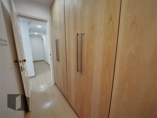 Apartamento para alugar com 4 quartos, 380m² - Foto 24