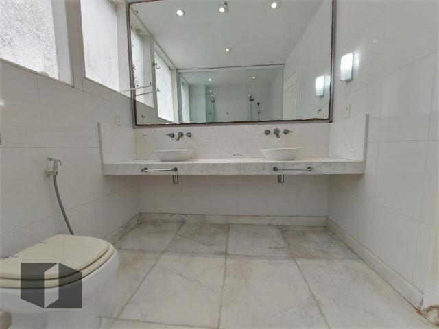 Apartamento para alugar com 4 quartos, 380m² - Foto 34