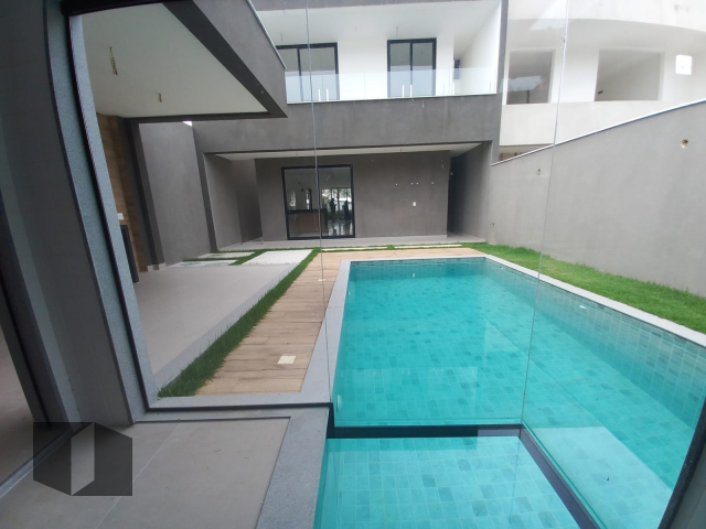 Casa de Condomínio à venda com 4 quartos, 350m² - Foto 5