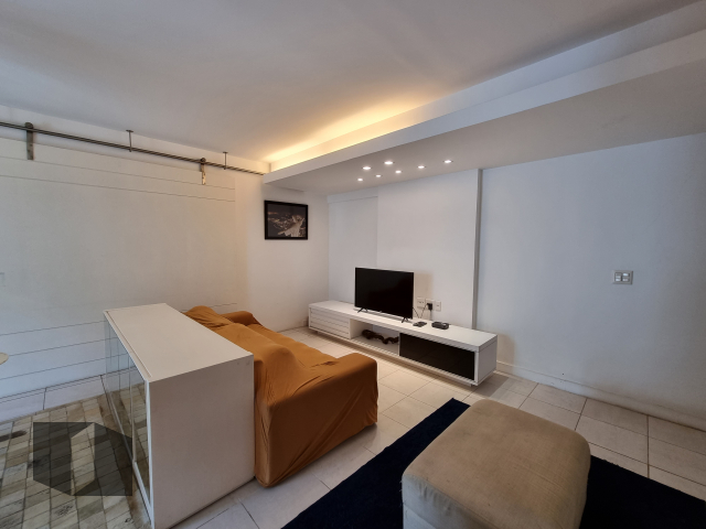 Apartamento à venda com 2 quartos, 81m² - Foto 4