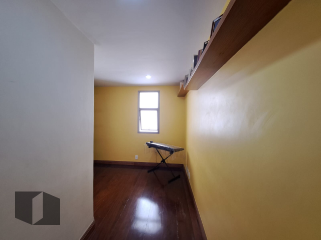 Apartamento à venda com 4 quartos, 222m² - Foto 11