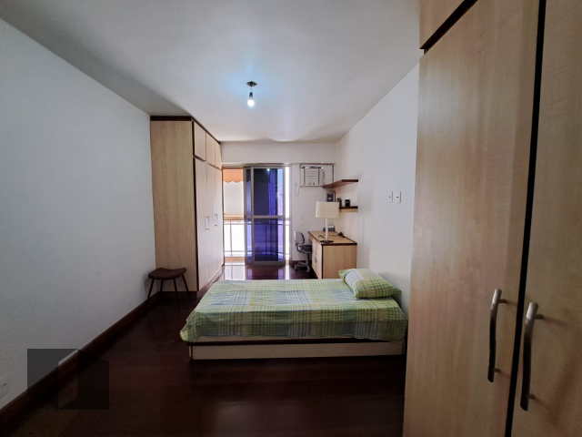 Apartamento à venda com 4 quartos, 222m² - Foto 22