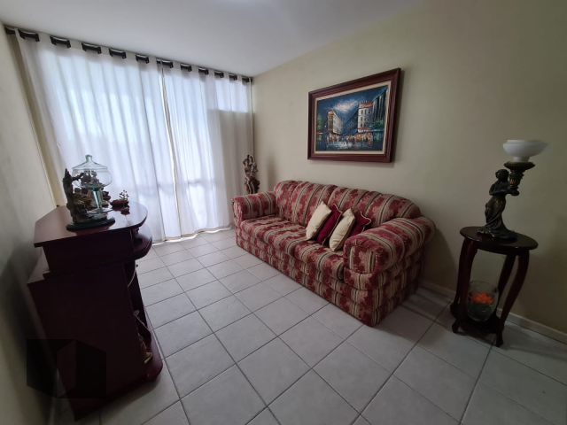 Apartamento à venda com 3 quartos, 104m² - Foto 1