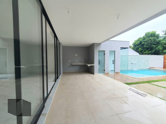 Casa de Condomínio à venda com 4 quartos, 371m² - Foto 2