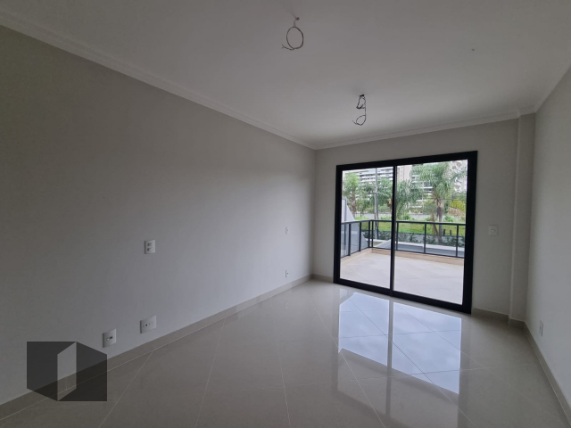 Casa de Condomínio à venda com 4 quartos, 252m² - Foto 8