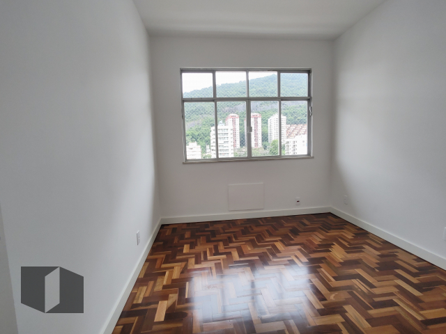 Apartamento para alugar com 2 quartos, 85m² - Foto 8