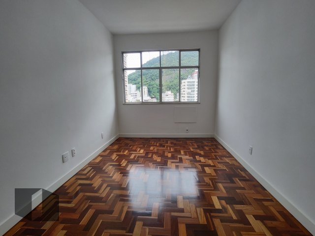 Apartamento para alugar com 2 quartos, 85m² - Foto 11