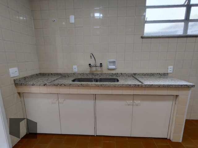 Apartamento para alugar com 2 quartos, 85m² - Foto 17