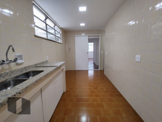 Apartamento para alugar com 2 quartos, 85m² - Foto 16