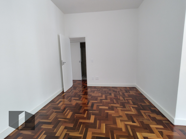 Apartamento para alugar com 2 quartos, 85m² - Foto 3