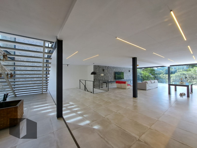 Casa de Condomínio à venda com 5 quartos, 659m² - Foto 4