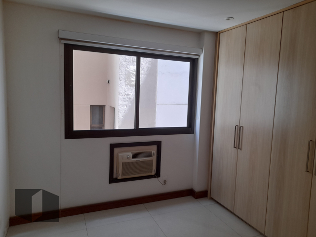 Apartamento à venda com 3 quartos, 153m² - Foto 20