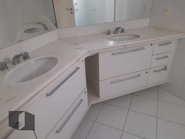 Apartamento à venda com 3 quartos, 153m² - Foto 13