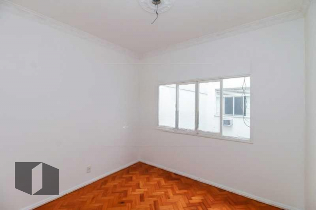 Apartamento à venda com 3 quartos, 80m² - Foto 7