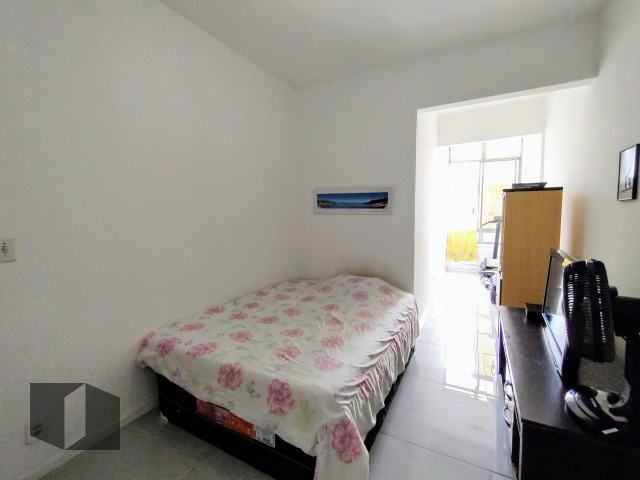 Apartamento à venda com 4 quartos, 202m² - Foto 18