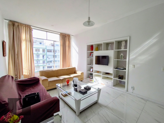 Apartamento à venda com 4 quartos, 202m² - Foto 5