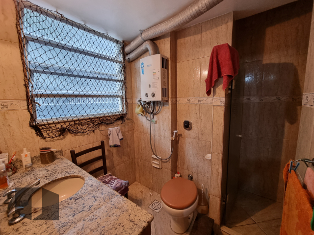 37  banheiro da suite