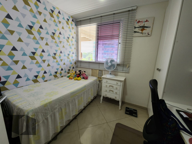 Apartamento à venda com 3 quartos, 75m² - Foto 11