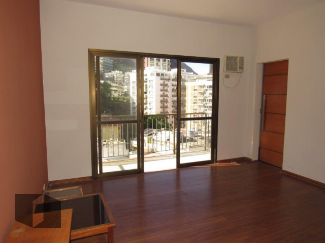 Apartamento à venda com 1 quarto, 70m² - Foto 6