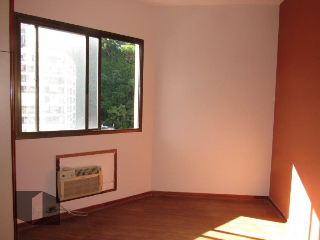 Apartamento à venda com 1 quarto, 70m² - Foto 15