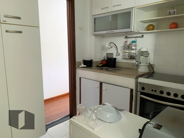 Apartamento à venda com 2 quartos, 70m² - Foto 15