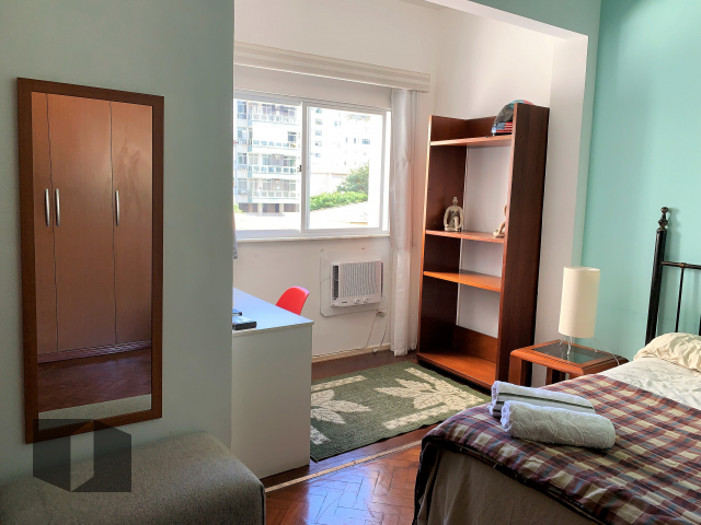 Apartamento à venda com 2 quartos, 70m² - Foto 7