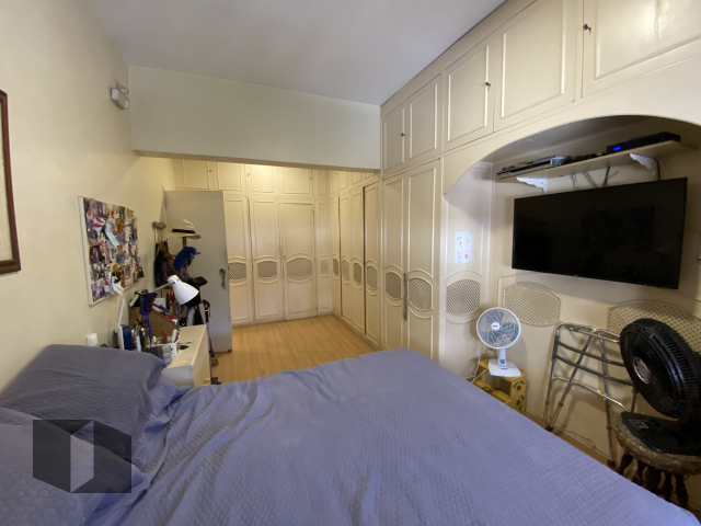 Apartamento à venda com 4 quartos, 229m² - Foto 10