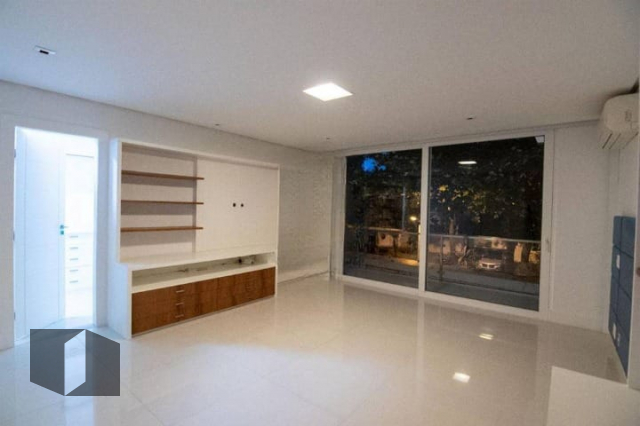 Casa de Condomínio à venda com 5 quartos, 1061m² - Foto 29