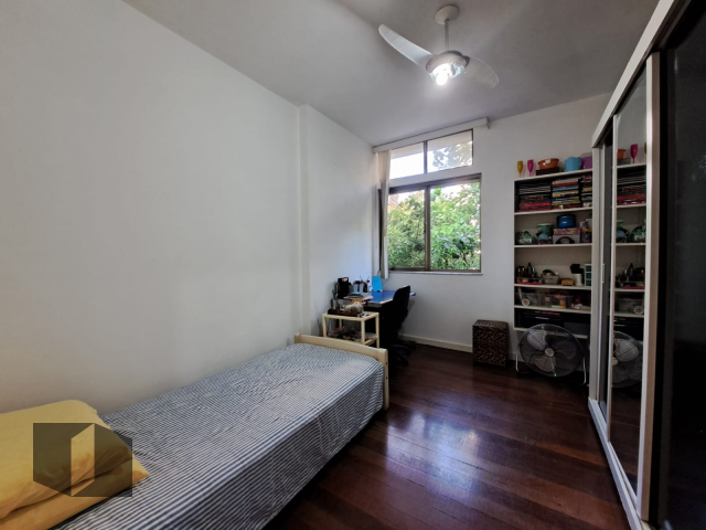 Apartamento à venda com 3 quartos, 123m² - Foto 11