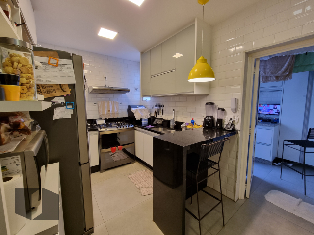 Apartamento à venda com 3 quartos, 113m² - Foto 31