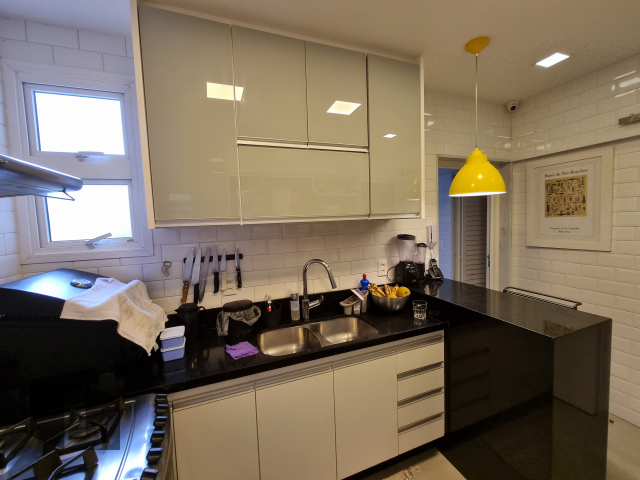 Apartamento à venda com 3 quartos, 113m² - Foto 35