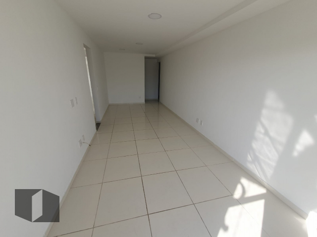 Apartamento à venda com 3 quartos, 114m² - Foto 3