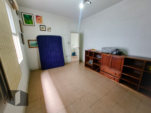 Casa à venda com 6 quartos, 292m² - Foto 22