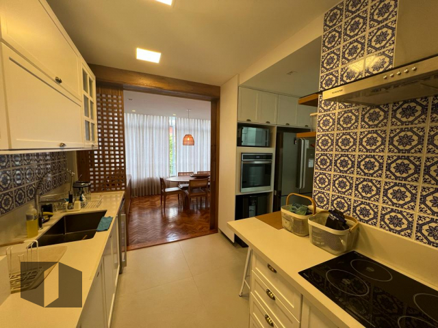 Apartamento à venda com 3 quartos, 131m² - Foto 25