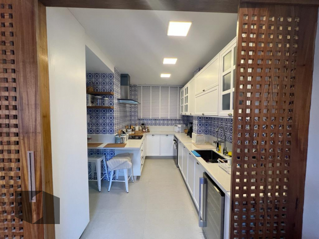 Apartamento à venda com 3 quartos, 131m² - Foto 22