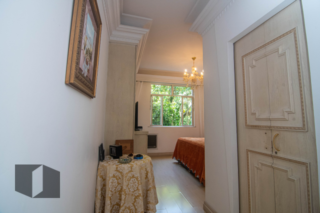 Apartamento à venda com 4 quartos, 330m² - Foto 19