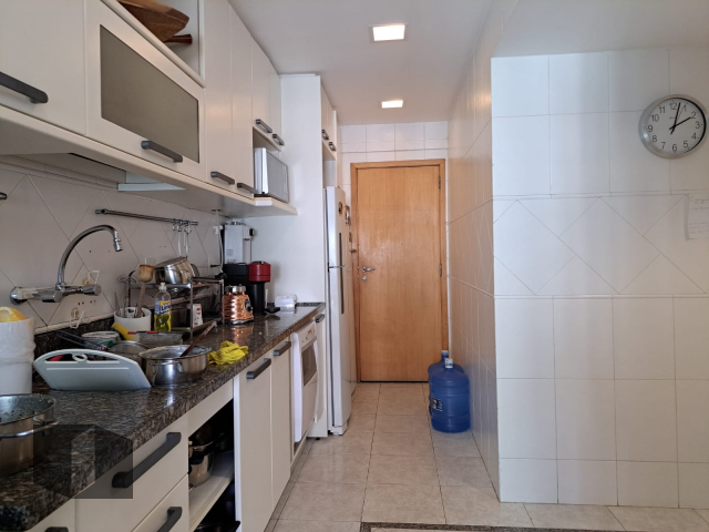 Apartamento à venda com 3 quartos, 139m² - Foto 15