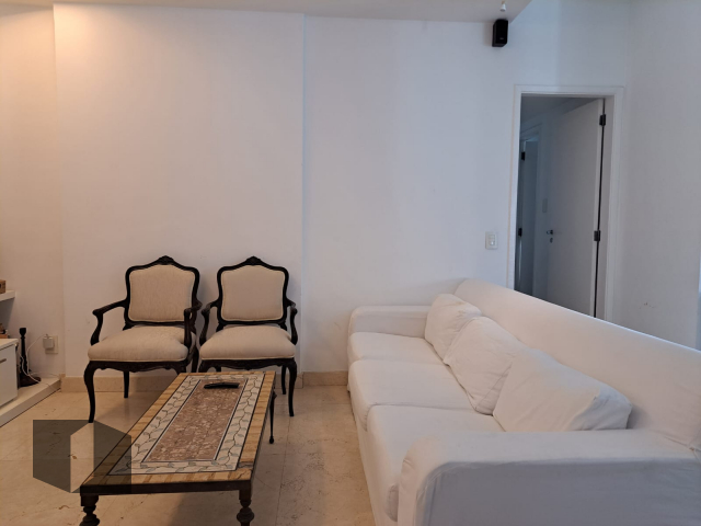 Apartamento à venda com 3 quartos, 139m² - Foto 4