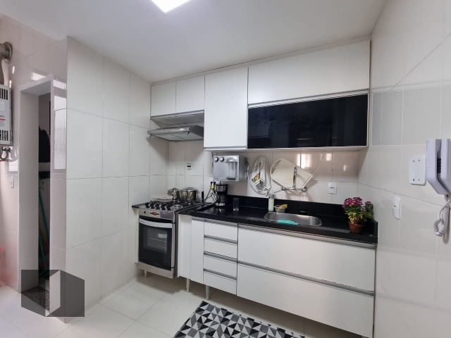 Apartamento à venda com 3 quartos, 84m² - Foto 11