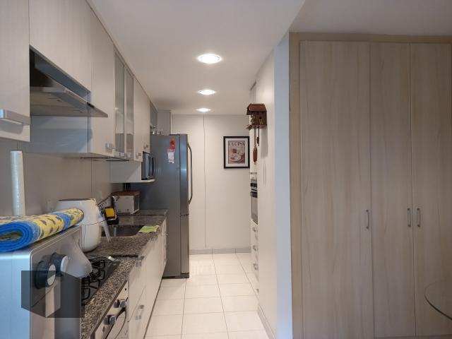 Apartamento à venda com 3 quartos, 129m² - Foto 26