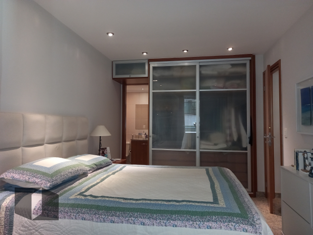 Apartamento à venda com 3 quartos, 129m² - Foto 22
