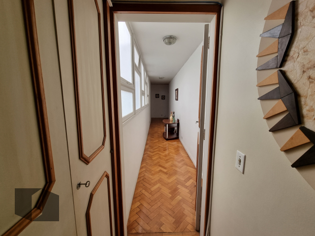 Apartamento à venda com 4 quartos, 240m² - Foto 7