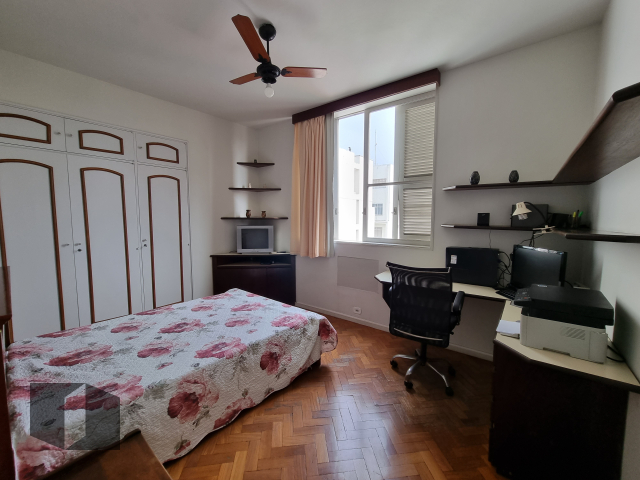 Apartamento à venda com 4 quartos, 240m² - Foto 14