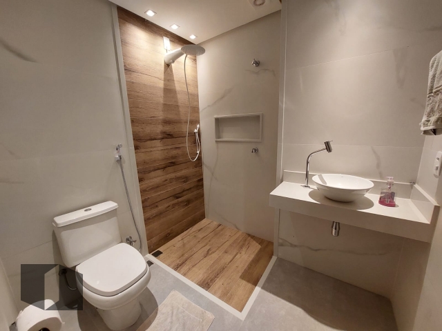 Apartamento à venda com 4 quartos, 158m² - Foto 12