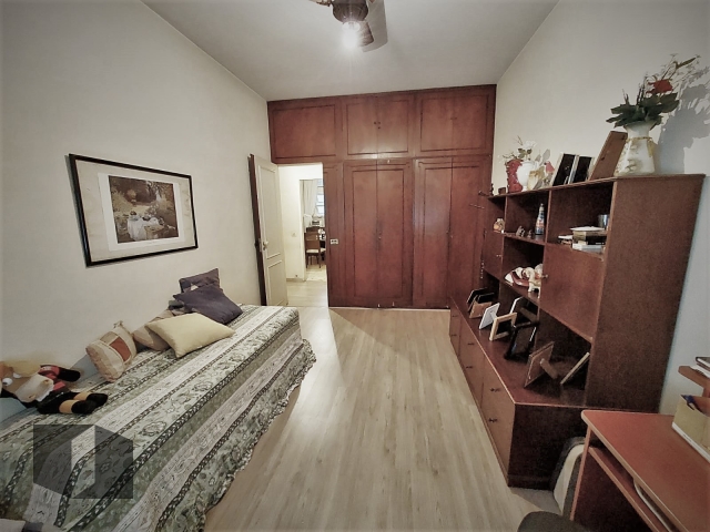 Apartamento à venda com 4 quartos, 158m² - Foto 21